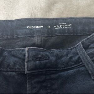 Old navy size 18 straight jeans